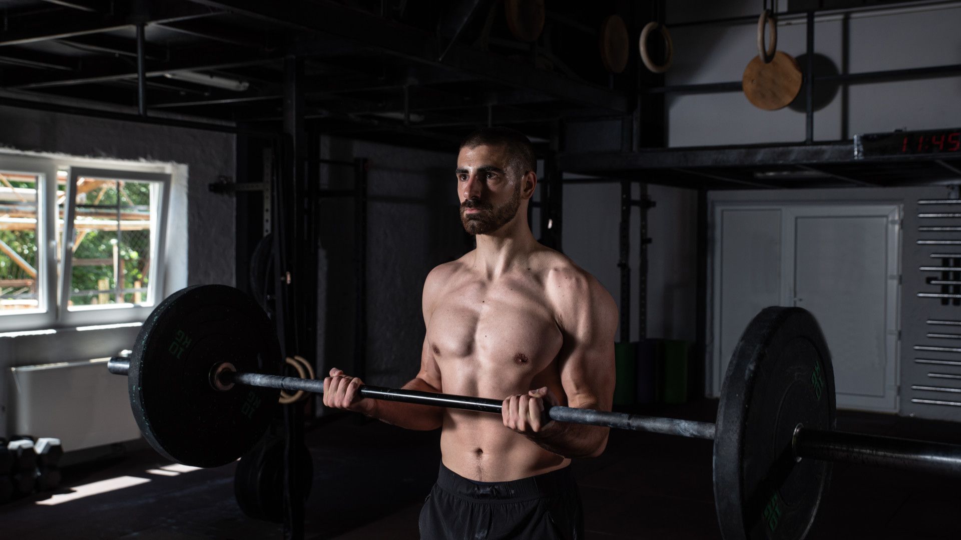 Why high-rep training might be the fastest way to build muscle