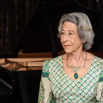Pianista Edith Fischer en Teatro Municipal de Santiago