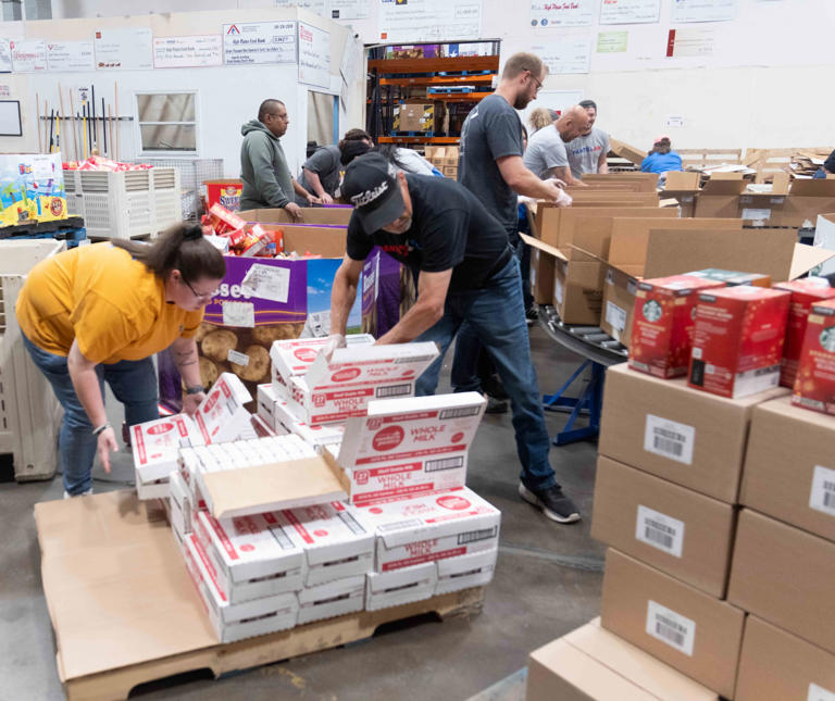 Pantex volunteers help Amarillo food bank meet rising summer demand