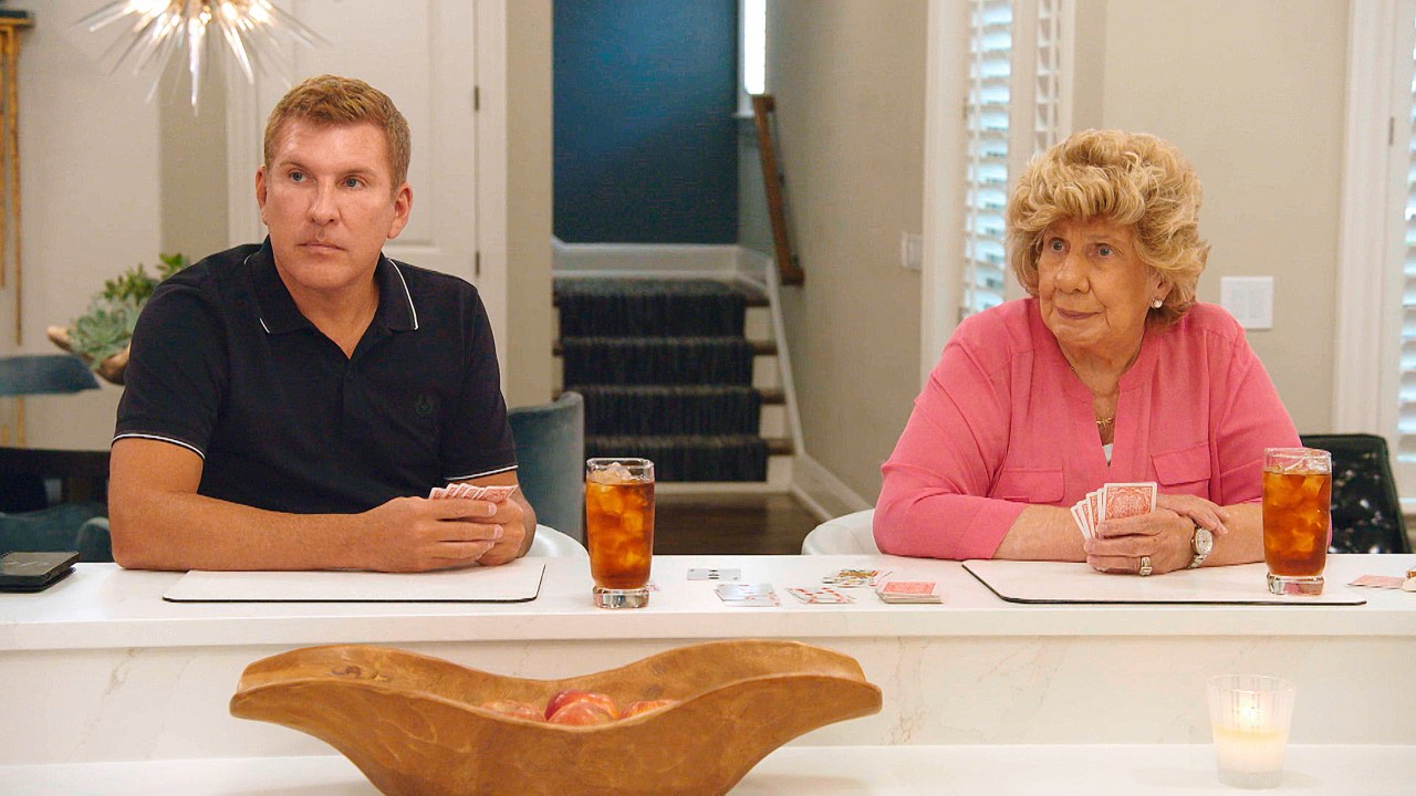 CHRISLEY KNOWS BEST — “We Be Jammin'” Episode 812 — Pictured in this screengrab: (l-r) Todd Chrisley, Faye Chrisley — (Photo by: USA Network/NBCU Photo Bank via Getty Images)