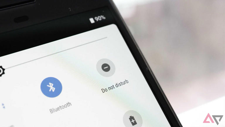 A zoom in photo of the Do Not Disturb icon on Android