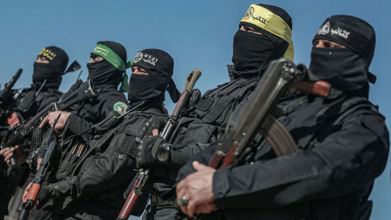 Diez vidas por la paz: Hamás ofrece rehenes vivos a cambio de tregua permanente