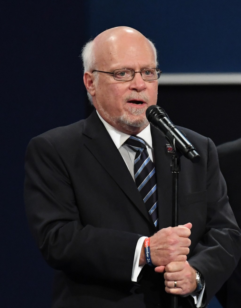 Kathy Hochul taps new board of directors Nassau County hospital after ...