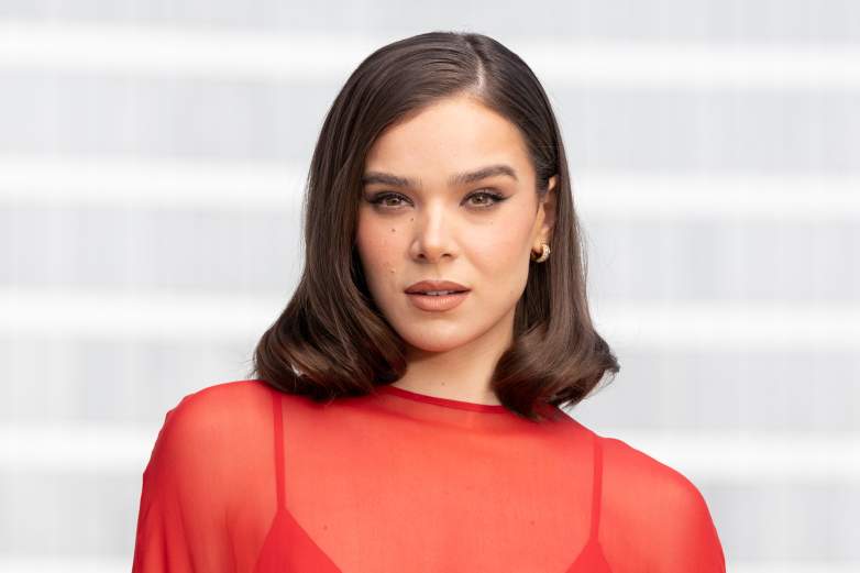 Hailee Steinfeld’s Behavior Before Wedding to Josh Allen Turns Heads