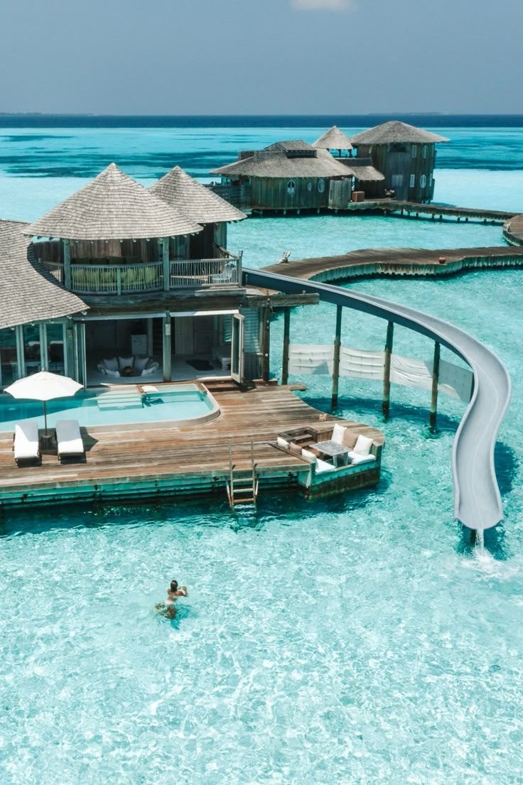 5 Tempat Wisata Eksklusif yang Akan Memukam Jantung Anda!