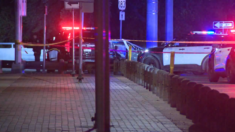 The Untold Story: 3 Dead In Austin Target Shooting, Suspect'S Confession? - 0b6r7i3