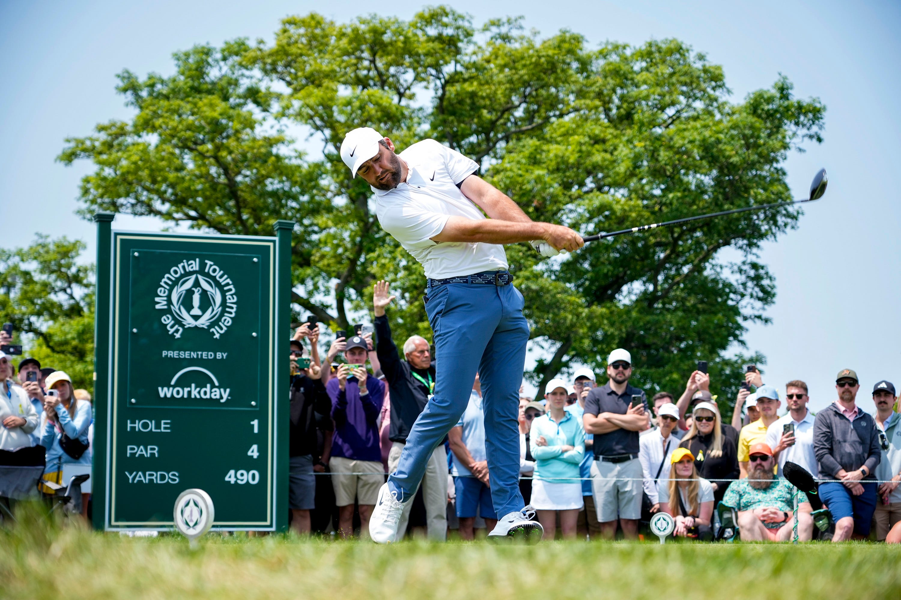 Memorial Tournament 2025 leaderboard Scottie Scheffler leads by 1 in