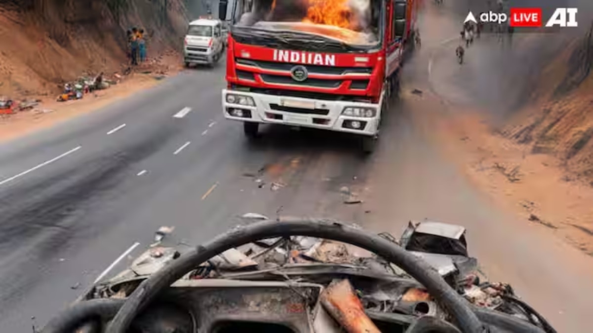 Speeding truck runs over people on MP highway, 5 killed