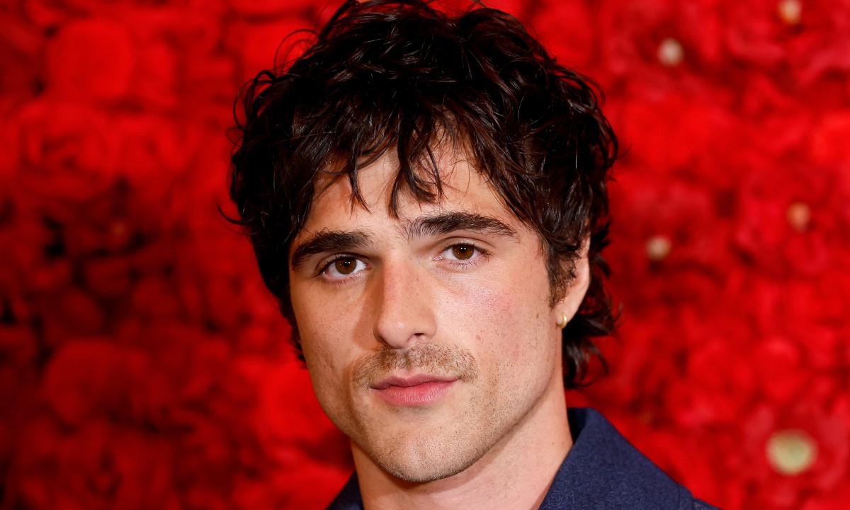Hollywood Hunk, 27, Is Unrecognizable After Dramatic Transformation