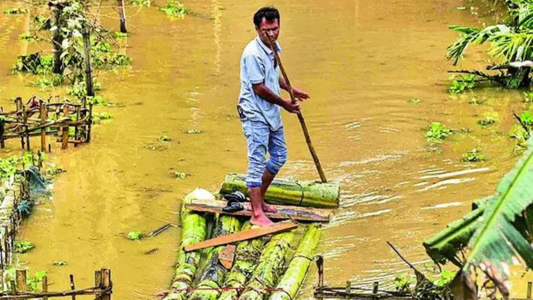3.64 lakh hit by floods in 19 Assam districts, northeast reels under deluge