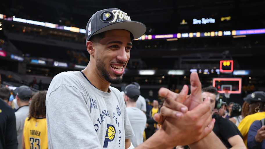 Pacers' Tyrese Haliburton Reacts to Pascal Siakam Winning ECF MVP