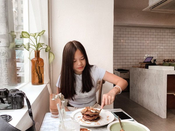 Self-Rewarding Bisa Bikin Boros? Cek 5 Tips Bijak untuk Menikmatinya!