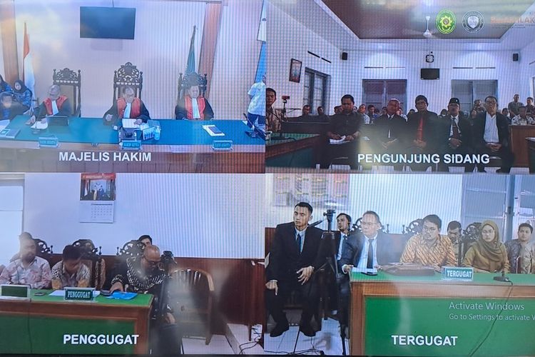 Persidangan gugatan ijazah Jokowi di Pengadilan Negeri (PN) Solo, Jawa Tengah, pada Senin (2/6/2025).