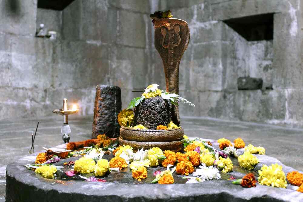 The Eternal Flame: Must-Visit Shiva Temples in Delhi NCR This Maha ...