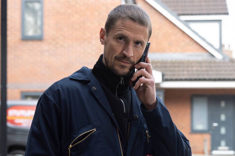 Coronation Street legend 'to return' 31 years after debut 'to take down Carl  Webster'