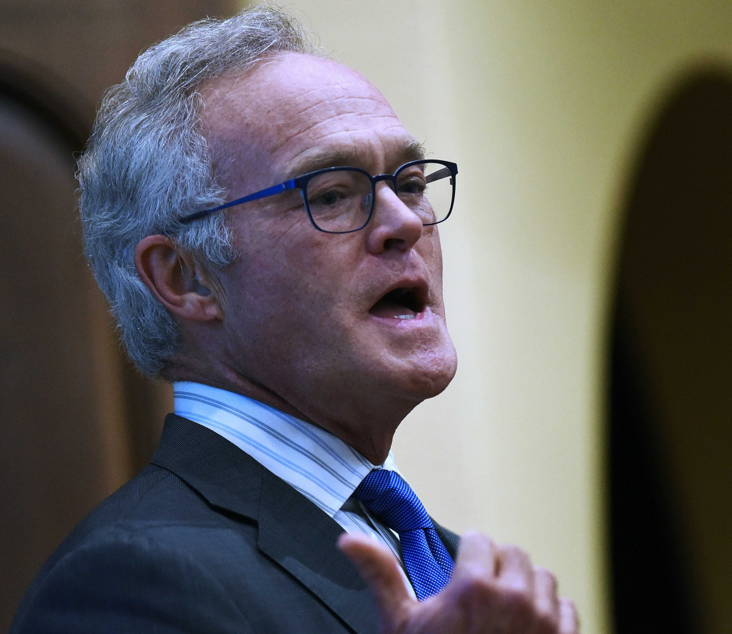 60-minutes-host-warns-against-trump-s-threats