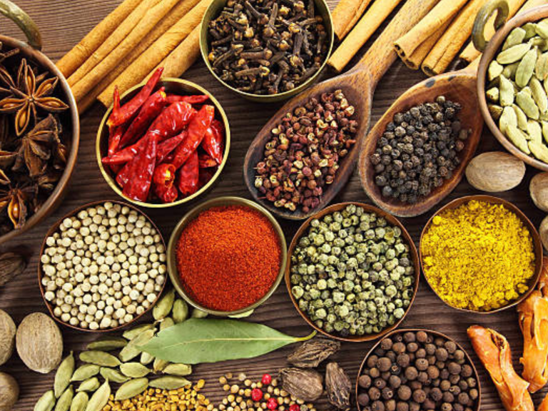 3 Spices to add to curd for better gut health in summers