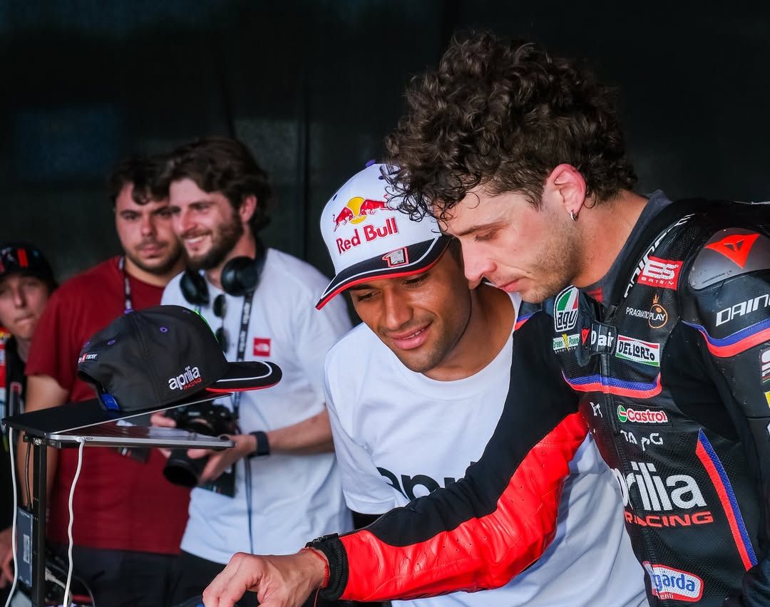 AA1FXWJG Jorge Martin Absen di Acara Besar Aprilia, Netizen Gosipkan Terus
