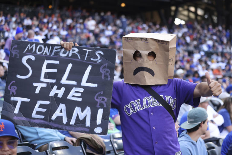Colorado Rockies Cement Themselves As One of the Worst Teams in MLB