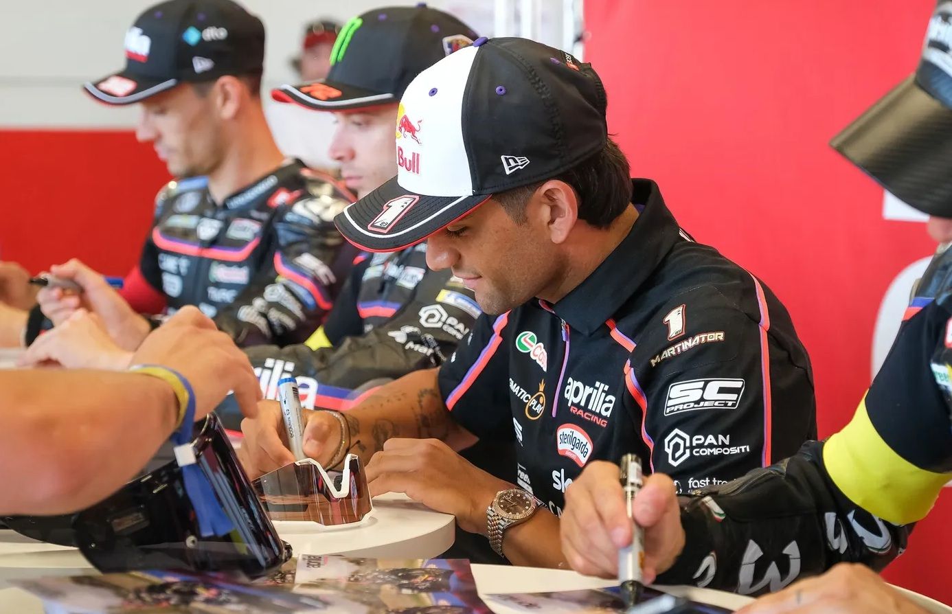 AA1FY1qi Jorge Martin Absen di Acara Besar Aprilia, Netizen Gosipkan Terus