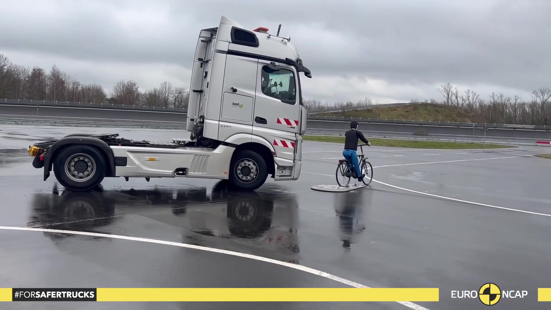 Euro NCAP reveals details of the first ever heavy truck Safety Rating ...