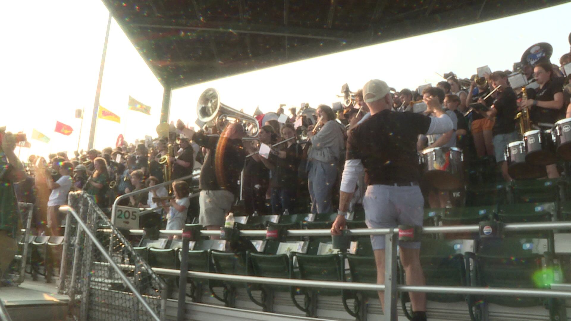 Over 500 Wisconsin high school musicians claim title of world’s largest ...