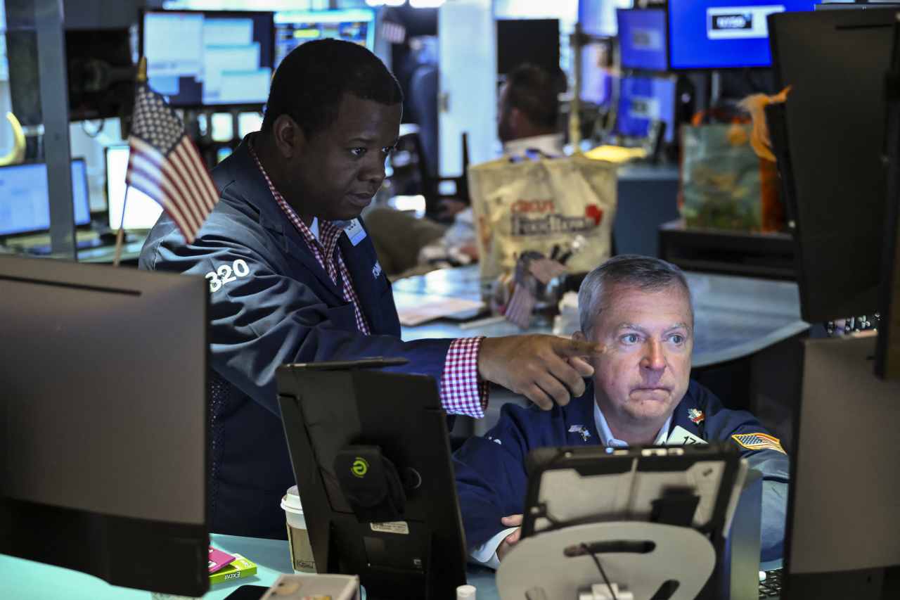 Exuberance for tech drives stock market gains even as Iran war concerns ...