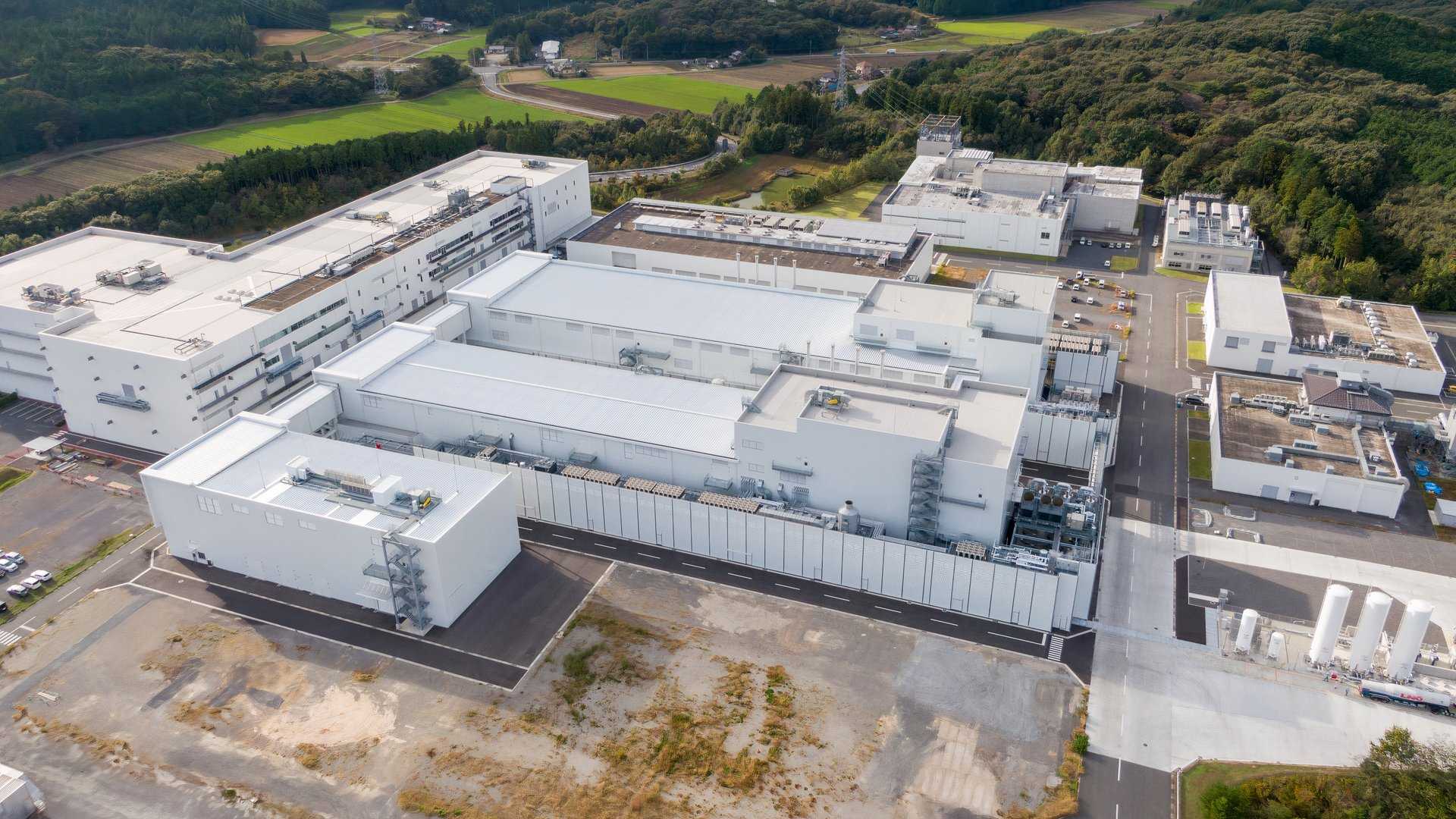 Aerial view of Honda's new solid-state battery production facility