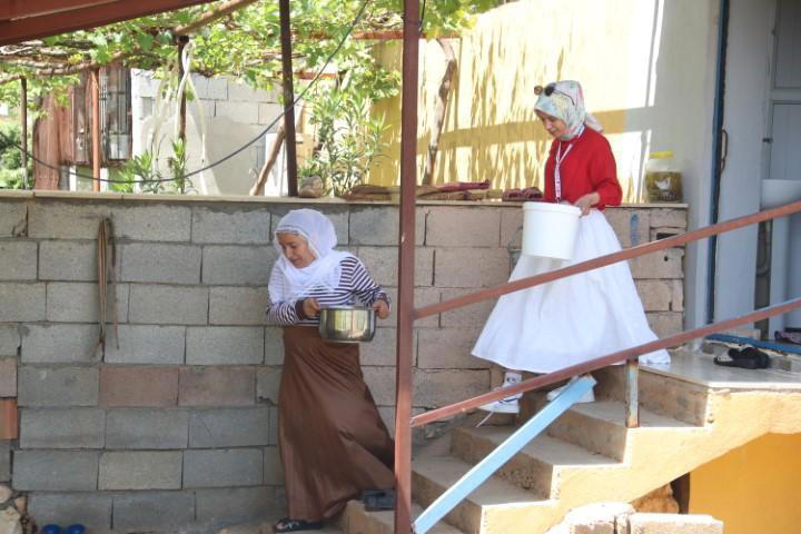Tülay öğretmenin yöntemi takdir topluyor: Derslerin bir bölümünü böyle ...