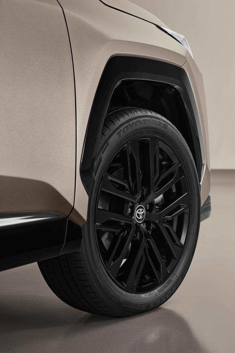 Toyota RAV4 2026: Características, precios, análisis y opinión del SUV ...