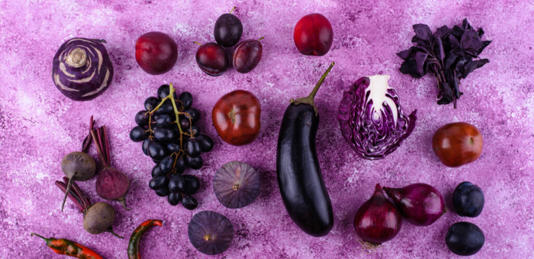 8 أطعمة بنفسجية تعزز صحة الدماغ وتحارب الشيخوخة.. أضيفوها إلى نظامكم الغذائي!