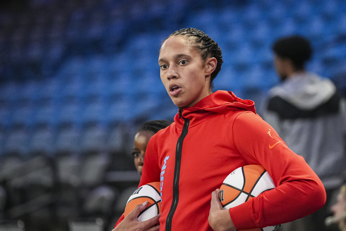 Brittney Griner Faces Backlash for Vulgar Remarks Toward Caitlin Clark