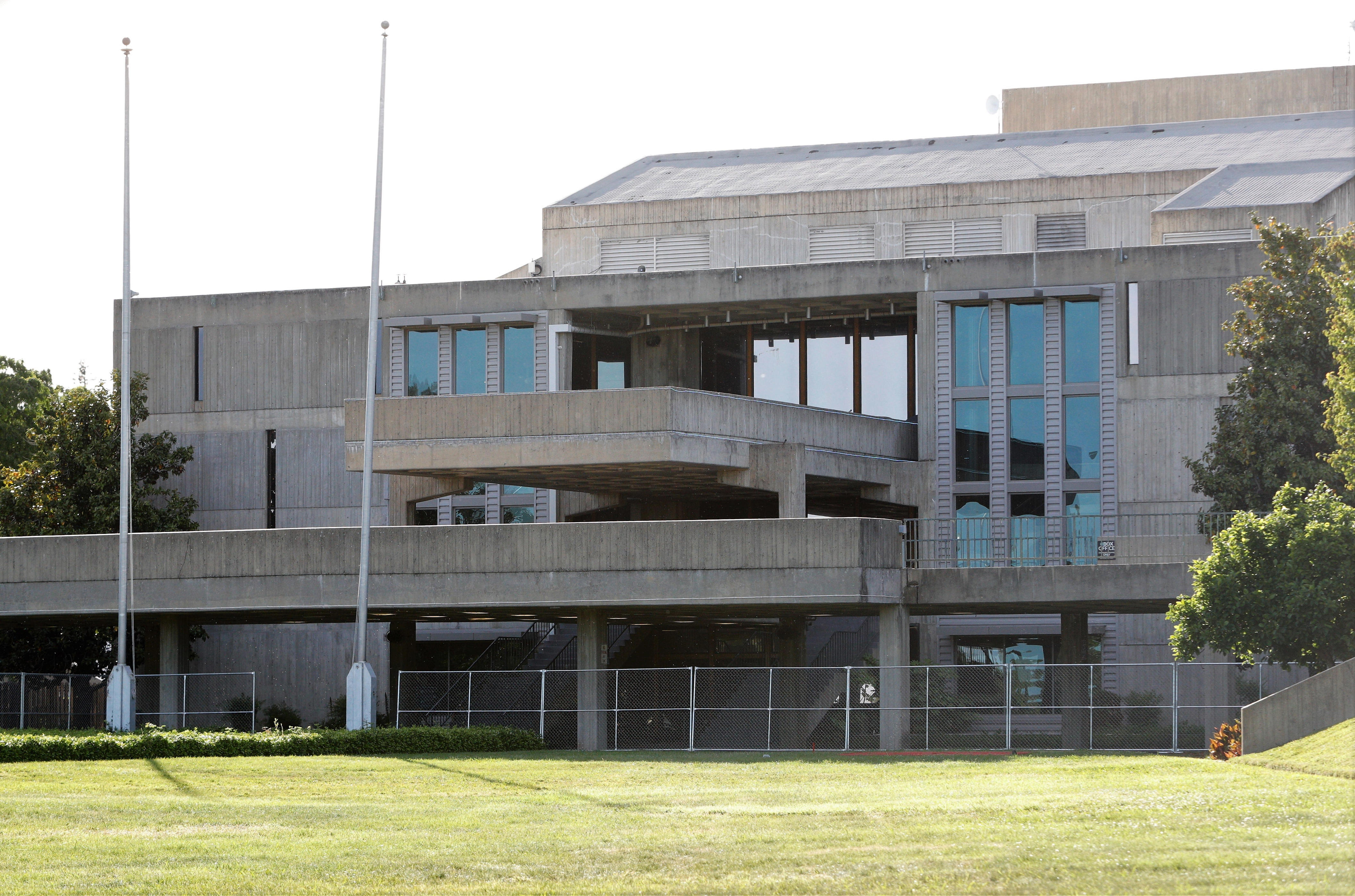 These 5 bidders want to run the Redding Civic Auditorium