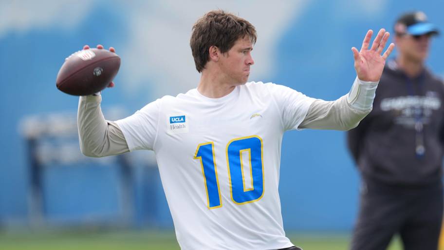 Chargers QB Justin Herbert's 2025 stat prediction sees a shocking