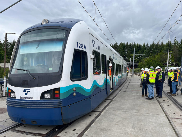 Sound Transit begins light rail testing across I-90