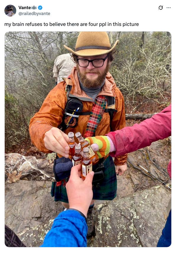 People Are Absolutely Losing Their Minds Over This Viral Photo That ...