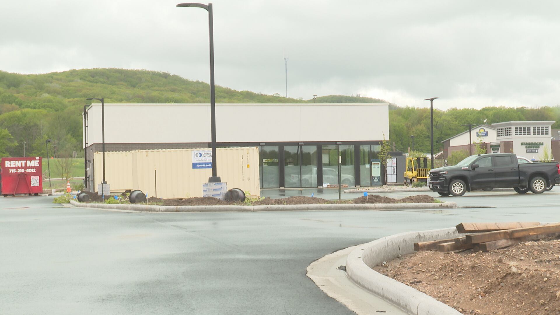 New businesses set to open on Rib Mountain Drive in the next year