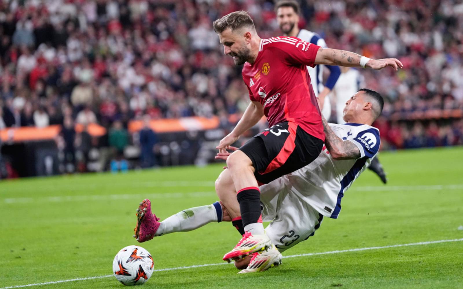 Man Utd Must Make Changes After Unacceptable Season Says Shaw