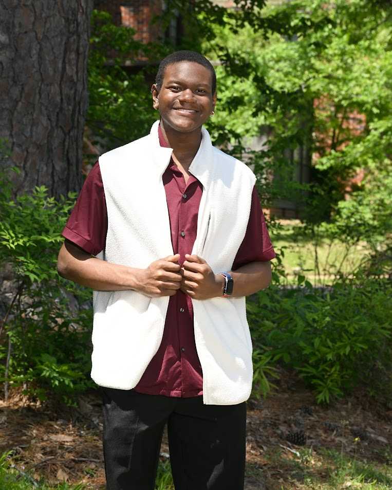 JPS senior racks up millions of dollars in scholarship offers