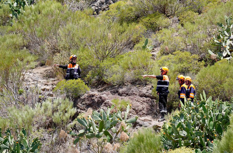 Emergency workers near the village of Masca, Tenerife, search for missing British teenager Jay Slater (Photo:James Manning/PA Wire)