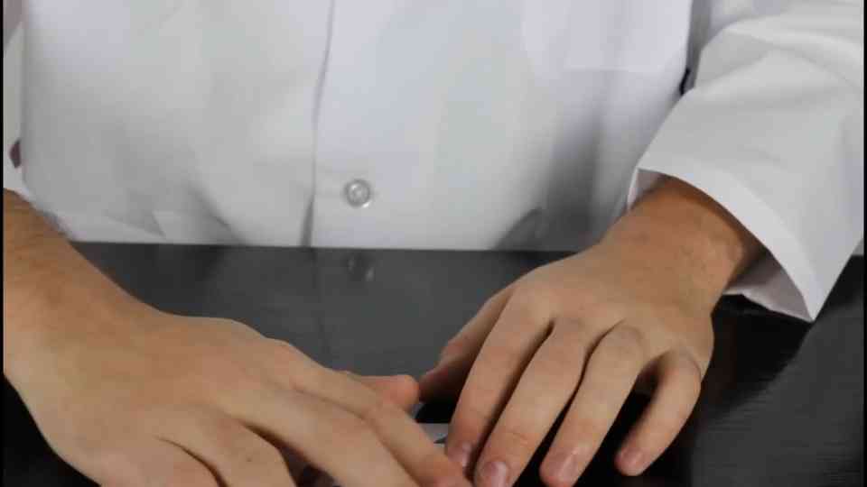 5 Cool Easy Card Tricks for Beginner