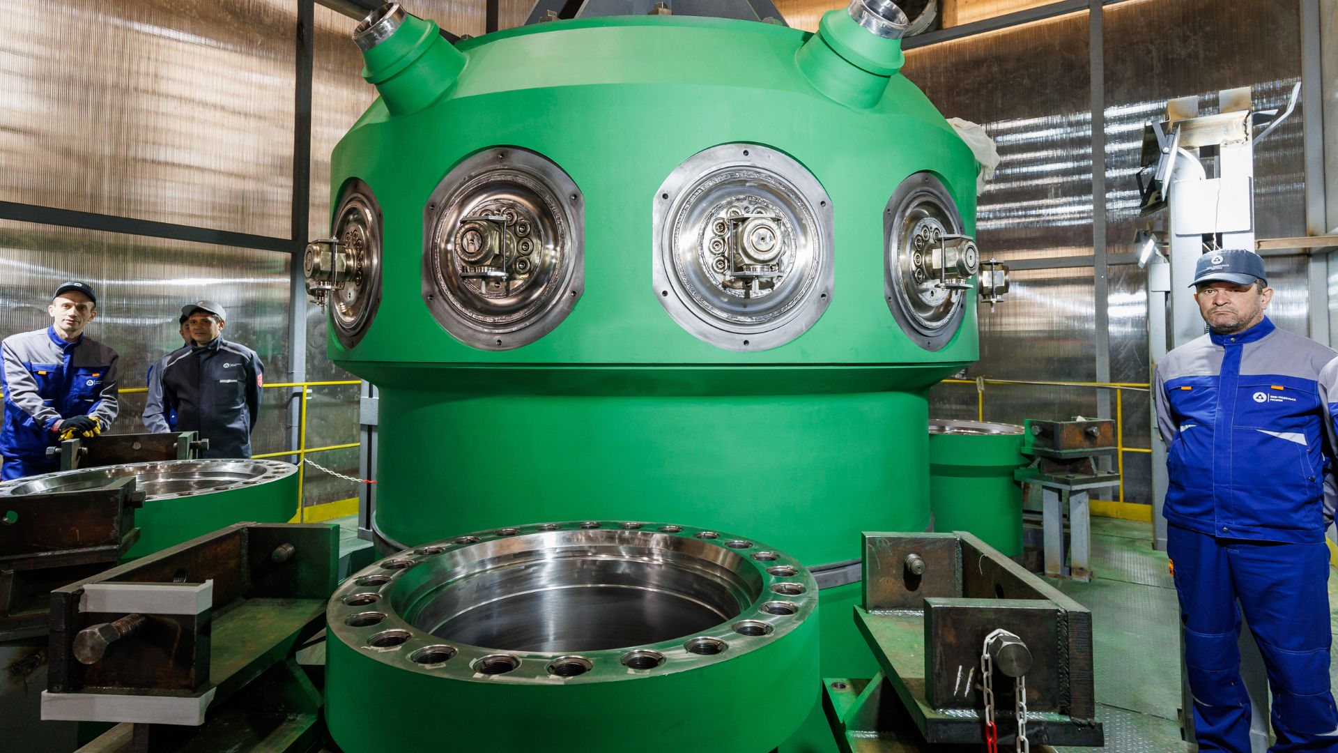 Russia builds new nuclear reactor to propel world’s most powerful ...