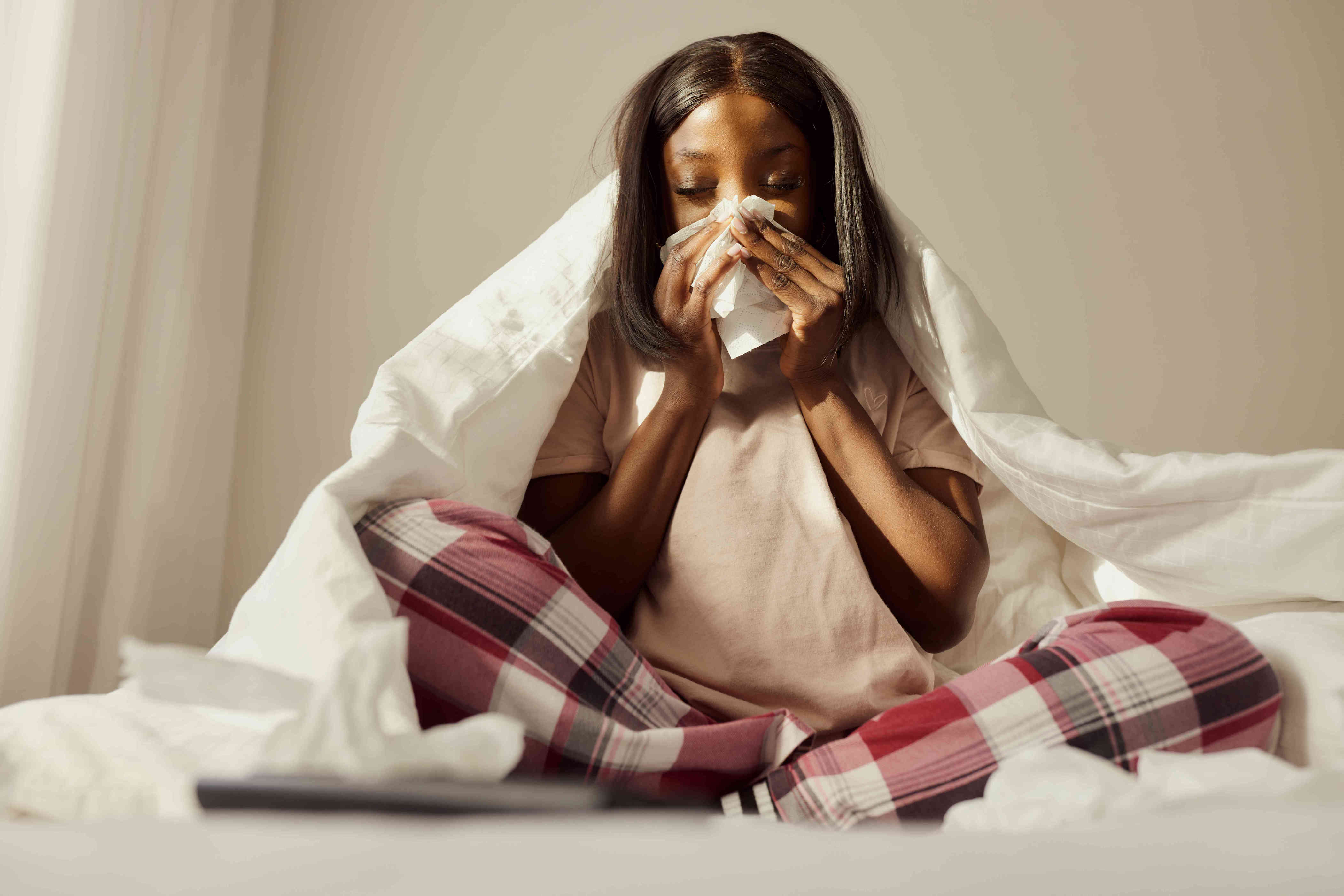 How Can You Tell if You Have a Cold or COVID?