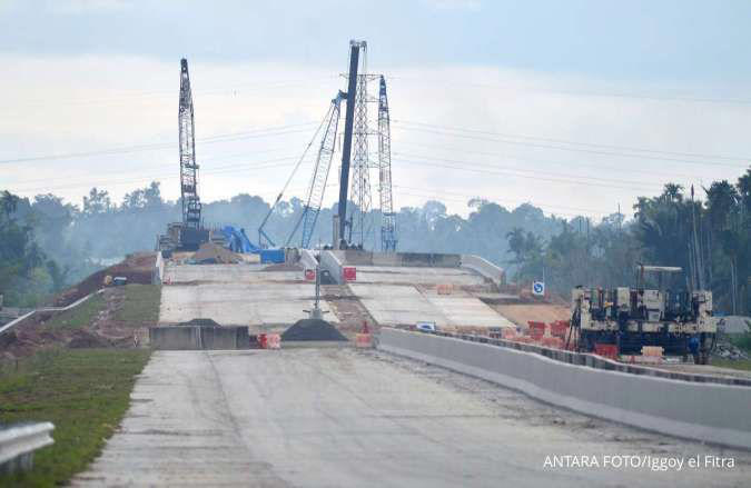 Semen Indonesia Pasok 88.000 Ton Bahan Bangunan untuk Jalan Tol Padang-Sicincin