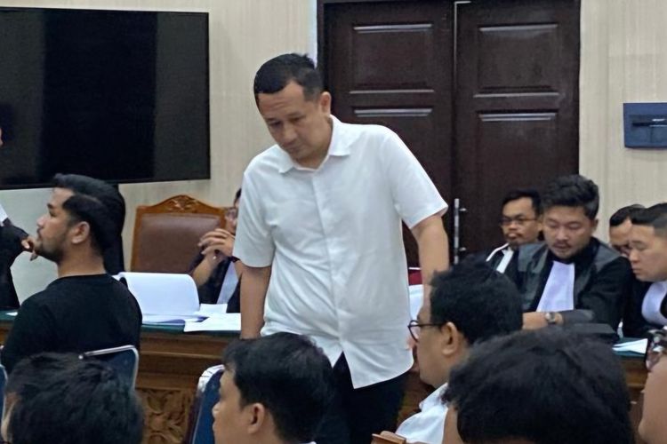 Terdawaka Denden Imadudin Soleh di Pengadilan Negeri Jakarta Selatan, Kamis (22/5/2025).