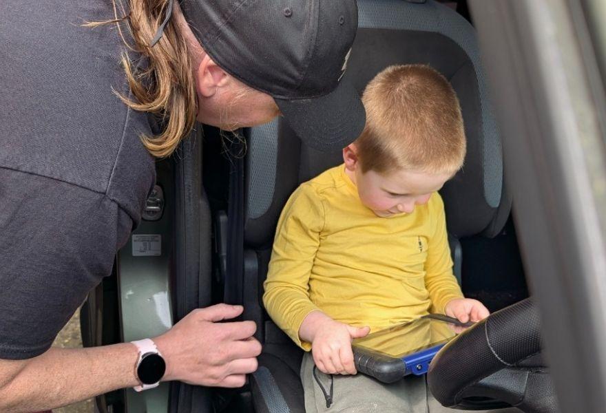Adorable five-year-old helped recreate his nan’s van keys after she ...