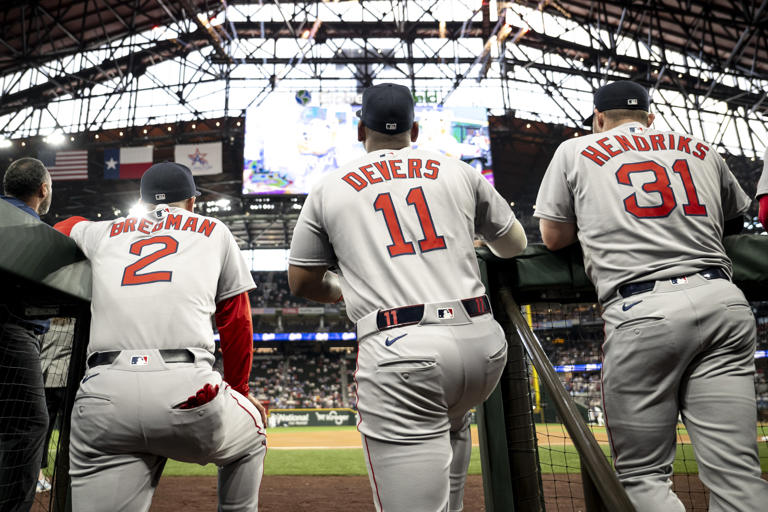 BREAKING: MLB Legend Rafael Devers and Wife Erase $667,000 in School Lunch Debt Across 103 Schools — "A Victory Greater Than the World Series" -T