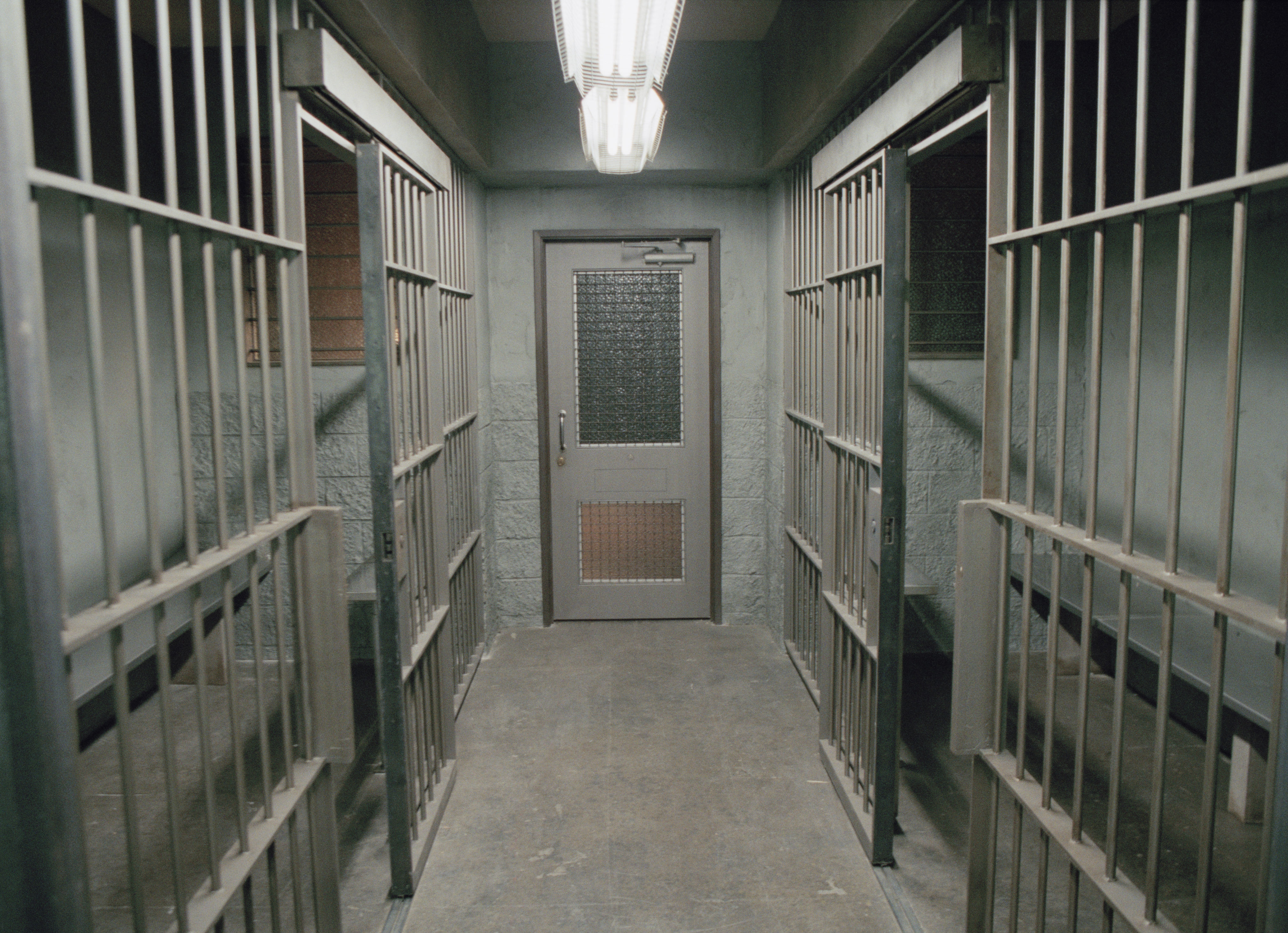 Pa. man sentenced to decades behind bars after sexually abusing young child