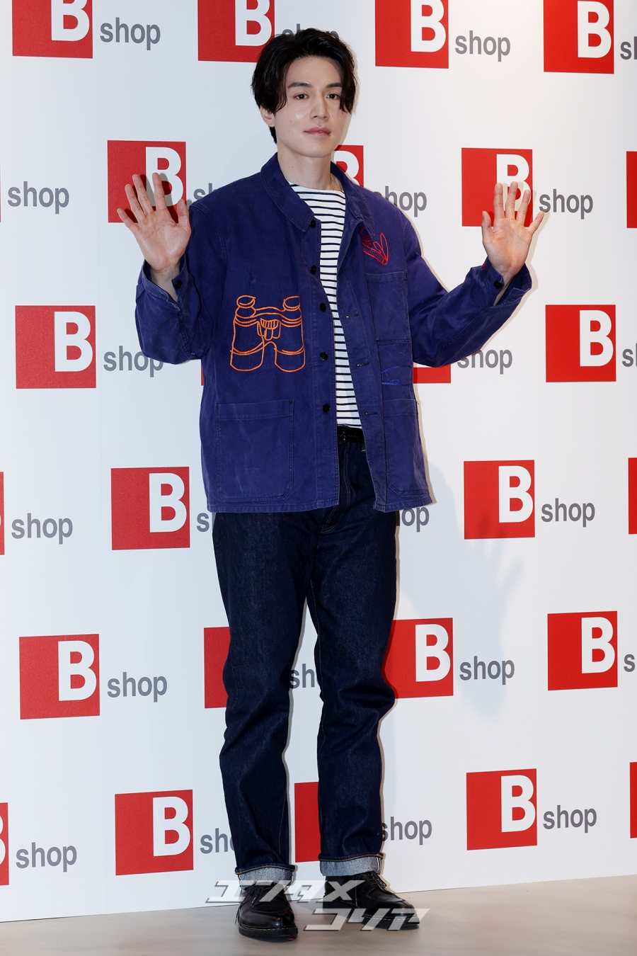 Amazon.co.jp: イ・ドンウク サイン付き写真 イ ドンウク 11