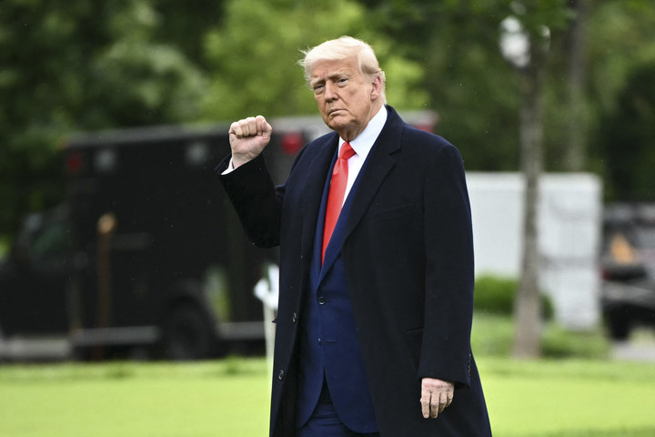 Dapatkan Penjelasan Tentang 'Golden Dome', Rencana Pertahanan Amerika Yang Dirancang Oleh Trump